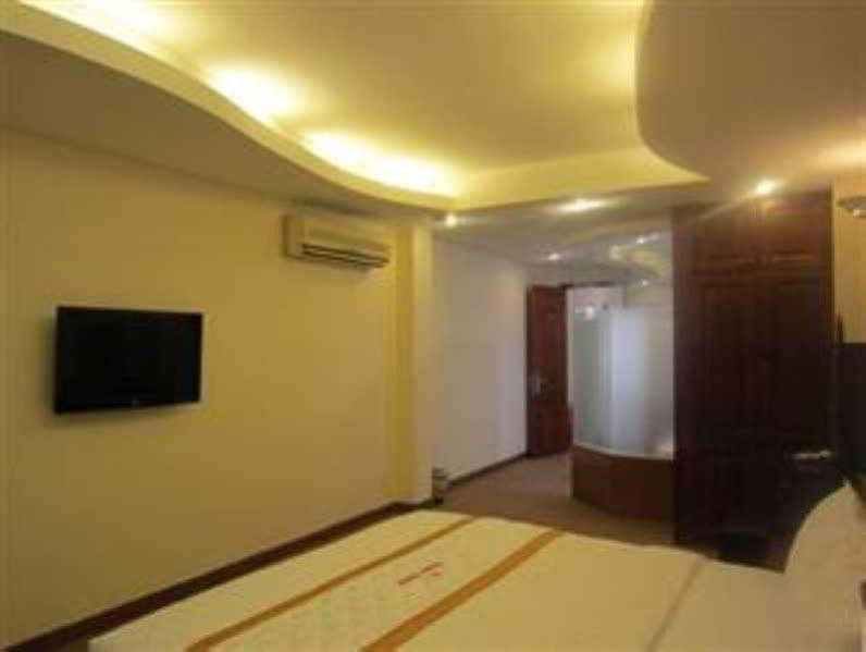 Ruby Hotel Ben Thanh Ho Chi Minh City Exterior photo